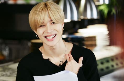 taemin discusses  teases  solo release reacts  fan