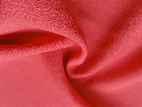 perfect blend exploring  qualities  silk polyester fabric