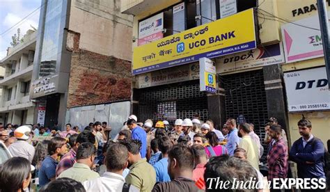 bangalore news highlights sept  fire breaks   uco bank  mg road   people