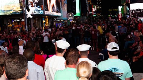 Photos Of Sailors Taking Over The City During Nyc S Fleet