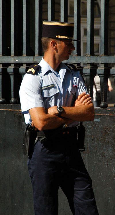 [hot Item] Wholesale Police Uniform For Men Ufm130326