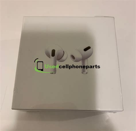New Genuine Apple Airpods Pro Mwp22am A With Wireless Charging Case