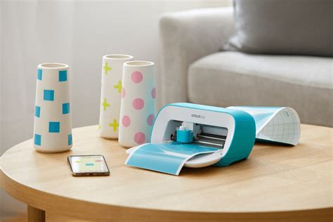 cricut joy  cricut explore air   compact design  creative