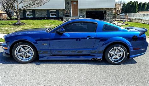 saleen ford mustang        ride