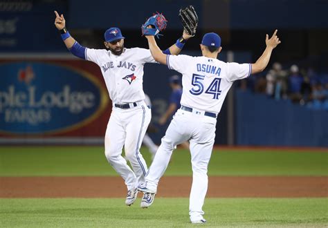 Blue Jays Fans Should Pay Their Respects To Joey Bats During Final Home
