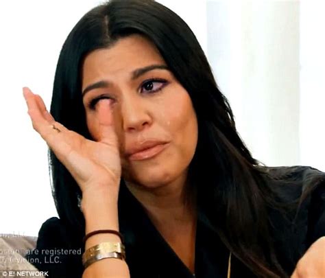 kourtney kardashian cries after learning scott disick cheated on her in
