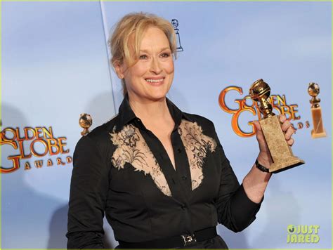 Meryl Streep Golden Globes 2012 Winner Photo 2618690 2012 Golden