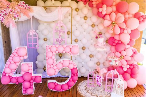 ultimate hot pink party ideas confetti fair