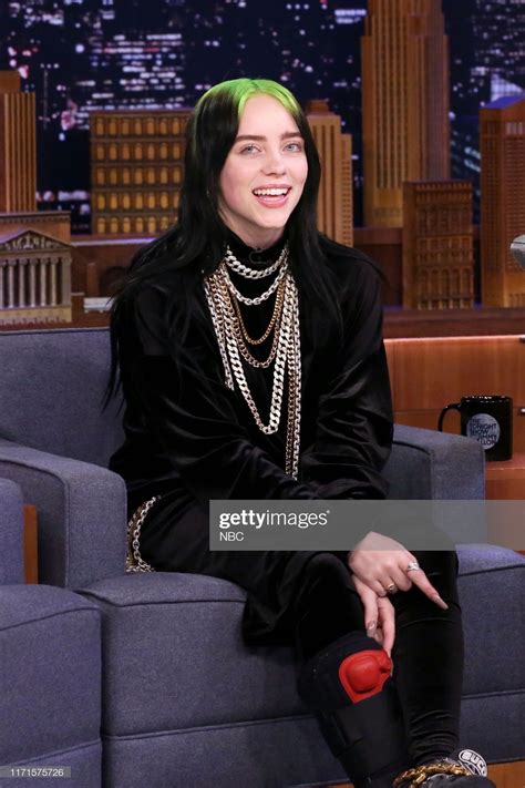 billie eilish connell  cosplay   green hair mode outfits wifey role models