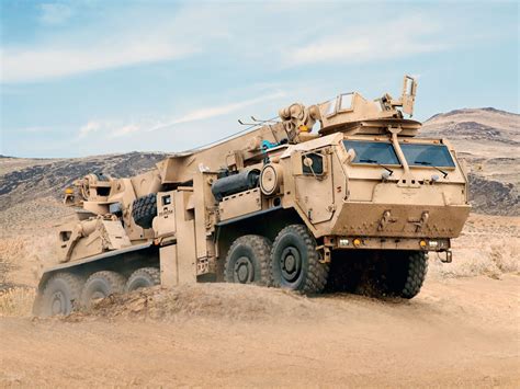 oshkosh military trucks oshkosh lvsr mmrs heavy recovery vehicle