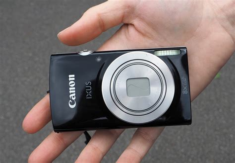 canon ixus  digital compact camera review ephotozine