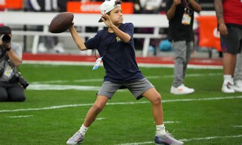 Nfl Peyton Manning’s Son Marshall Shows Off Strong Arm At Pro Bowl