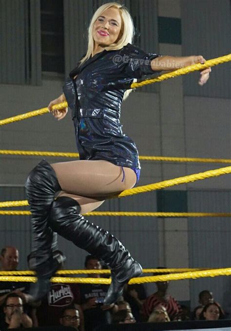 Divatights Women Of Wrestling In Tights And Pantyhose Lana`s Legs In