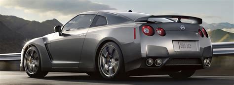nissan  gtr specifications images information
