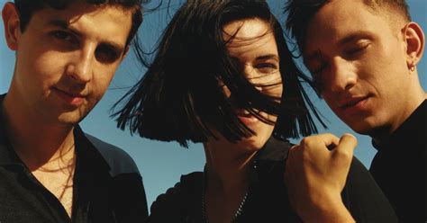 how pop introverts the xx ditched minimalism on glossy new lp rolling