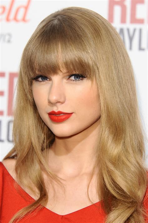 Taylor Swift In Red Lipstick How To Get Taylor S Red