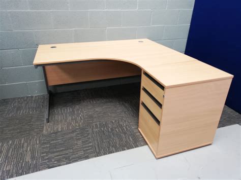 beech 153cm rh desk with pedestal recycled office