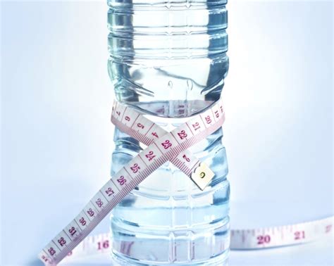 how much water you should be drinking a day to lose weight
