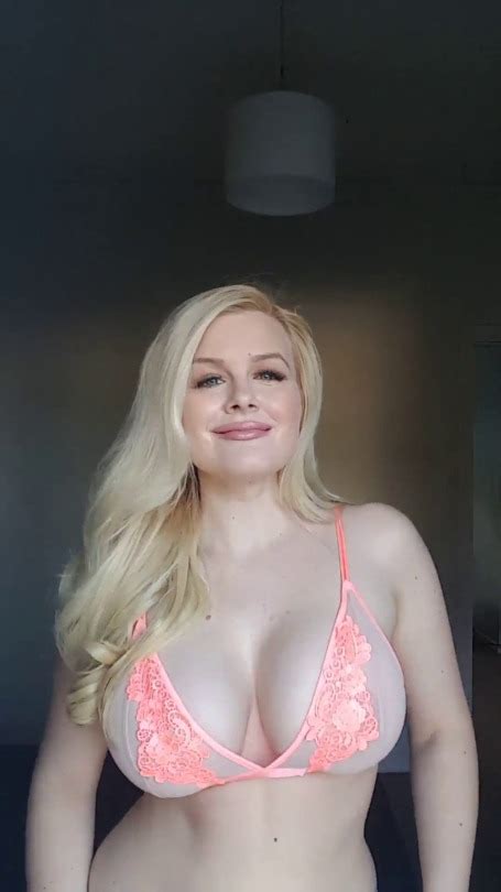 Busty Blonde👅👄 Tumbex