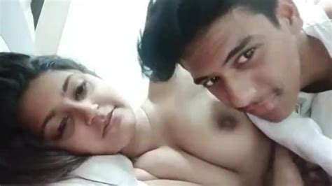 cute bangladeshi couple boobs pressing with clear bangla