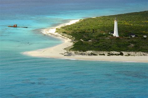 castle island light lighthouse  ac bahamas lighthouse reviews