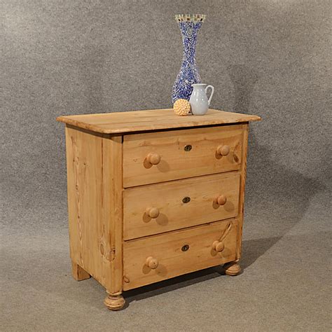 antique pine small chest  drawers quality antiques atlas