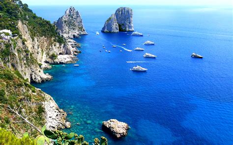 enchanting island  capri