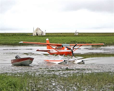 picture cessna floatplane airplane aircraft