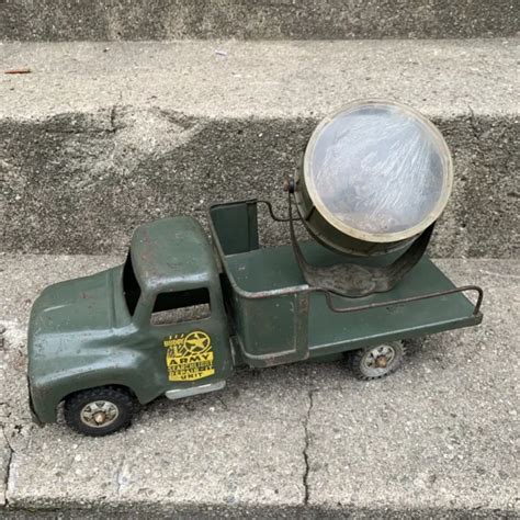 vintage pressed steel buddy  army searchlight repair  unit truck