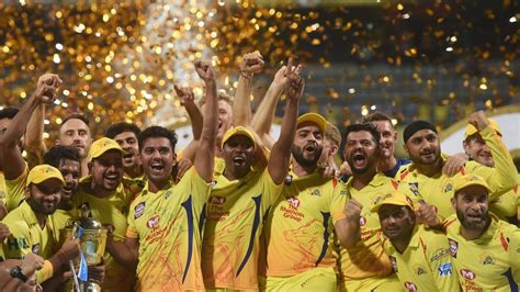 ipl   ms dhoni inspire ageing csk  record title swot