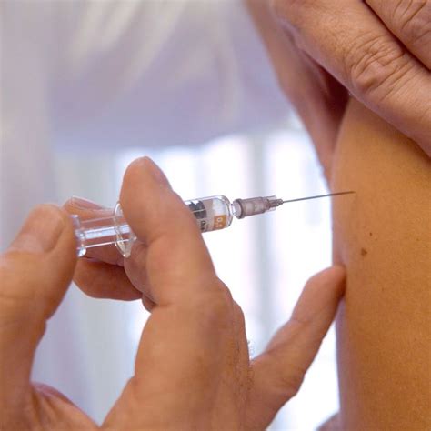 Here’s Why So Many People Don’t Bother To Get Flu Shots