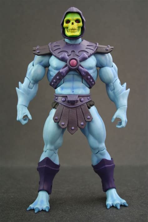 masters of the universe classics these action figures are a modern rendition of the classic he