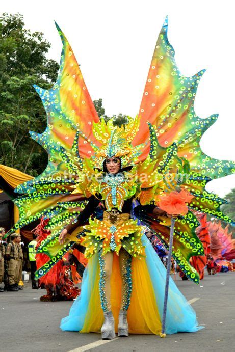 jember fashion carnival carnival is color pinterest carnival costumes rio carnival