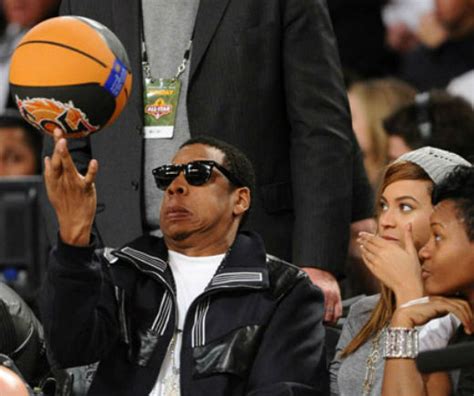 Jay Z S Hilariously Awkward Courtside Moments