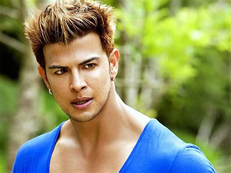 sahil khan lashes out against ayesha shroff in the call