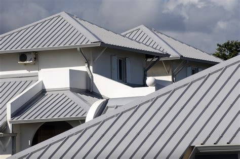 cool metal roofs   hot option  homes central insurance companies