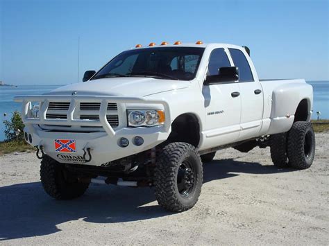 lifted dually give   thoughts dodge diesel diesel truck