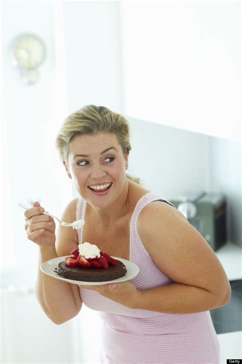 15 Women Who Feel Really Guilty About Eating Dessert Huffpost