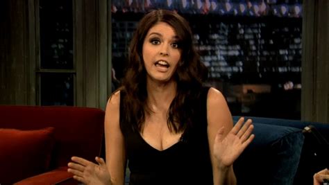 Cecily Strong Reveals Snl Audition Character On Late Night With