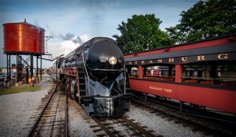 historic trip  strasburg rail road train rides train strasburg