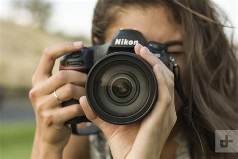 Mirrorless Vs Dslr What Camera Body Style Is Best Digital Trends