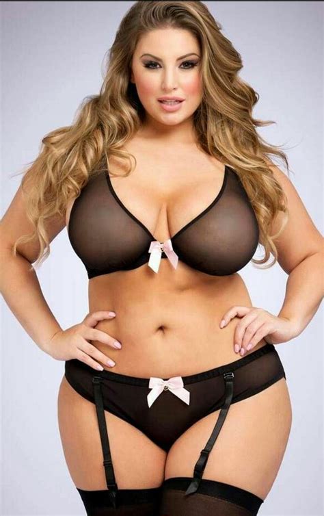 ashley alexiss size breasts and more modelos belleza voluptuosa