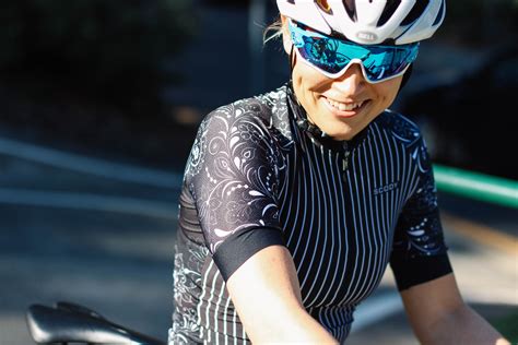 pin by scody au on women s cycling cycling outfit women