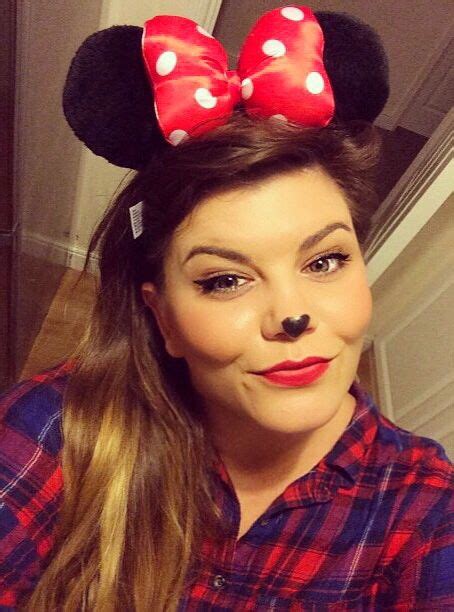 easy minnie mouse make up for a last minute halloween