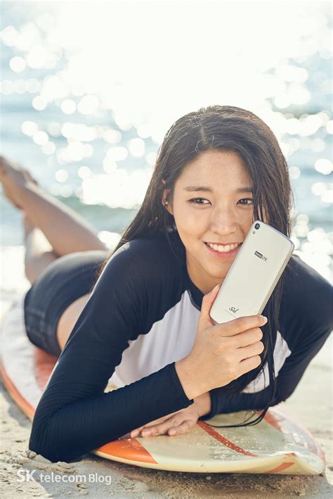Seolhyun S Advertisement For Sk Telecom New Smartphone In