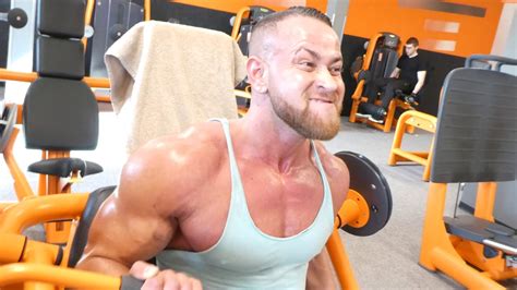 gymlifevideos  shoulder  biceps basic fit schiedam youtube