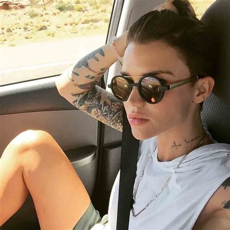 Ruby Rose What You Need To Know About Orange Is The New Black S Newbie