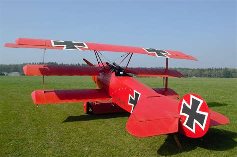 flying doctor   norfolk gp built   red baron fokker triplane aerotime