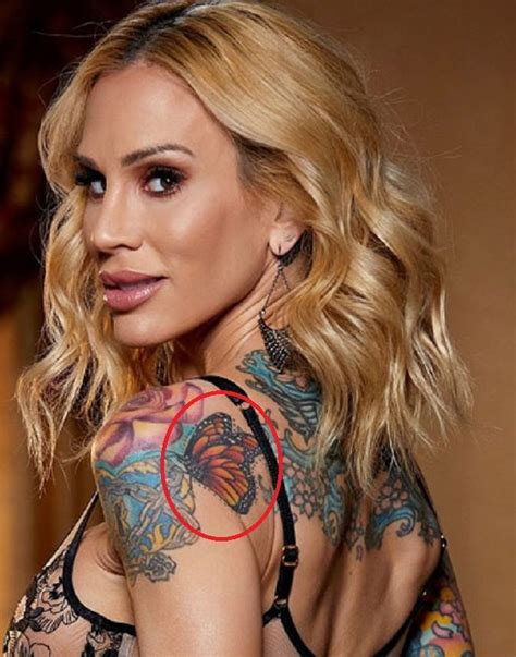 Sarah Jessie S 38 Tattoos And Their Meanings Body Art Guru