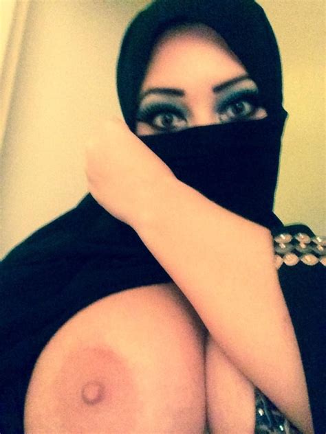 hot hijab boobs nude hot nude